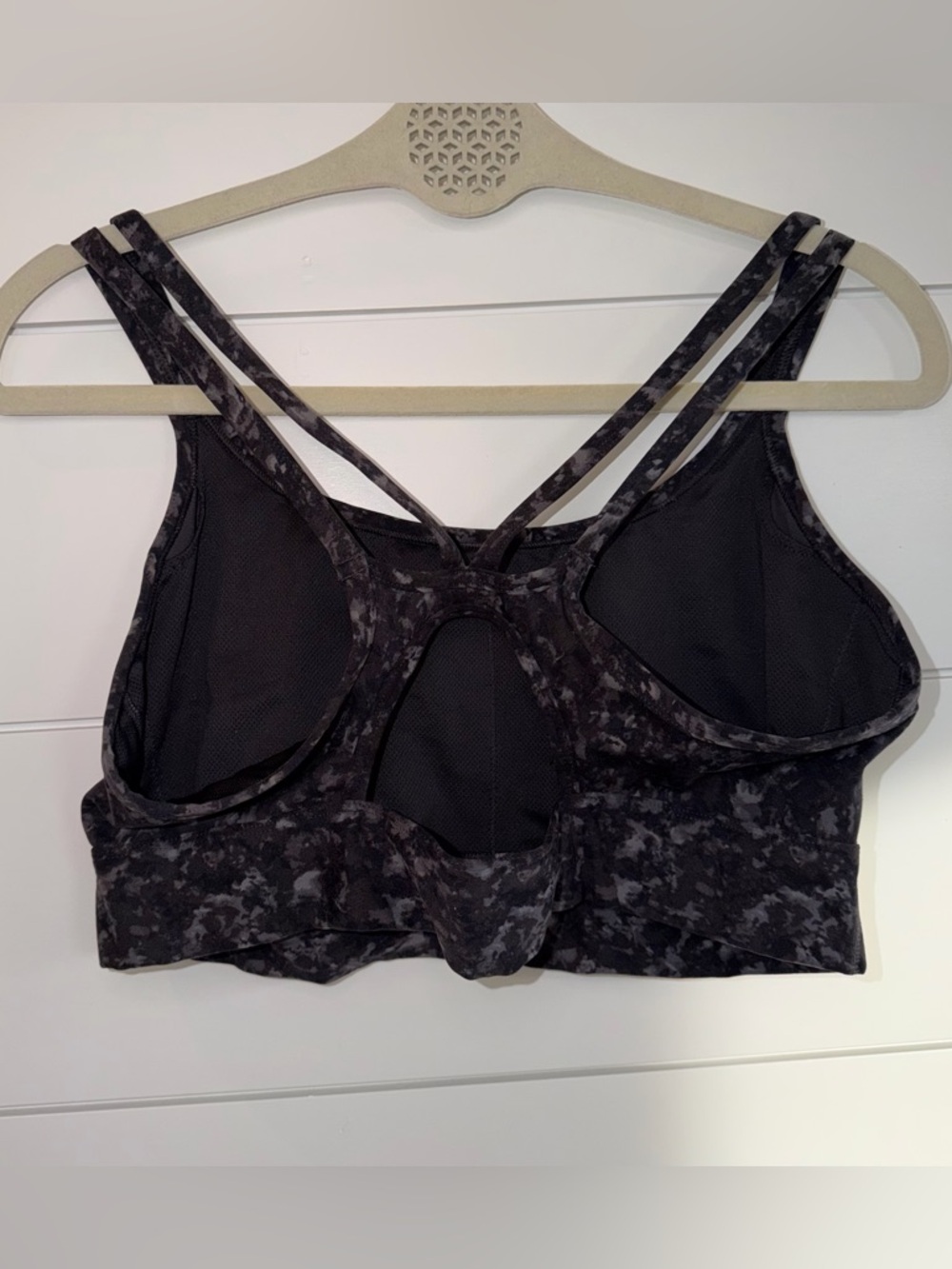 SOLD All In Motion Sports Bra XL Black Marble Abstract Splotchy Strappy Back - Picture 2 of 8